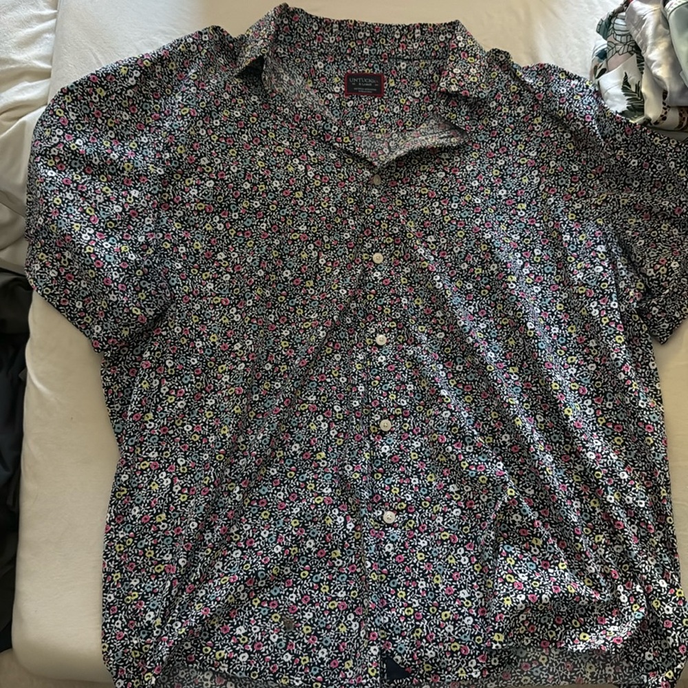 Untuck It button down short sleeve